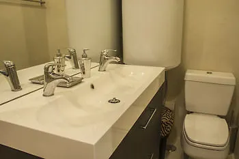 Chiado Insuites 100 شقة
